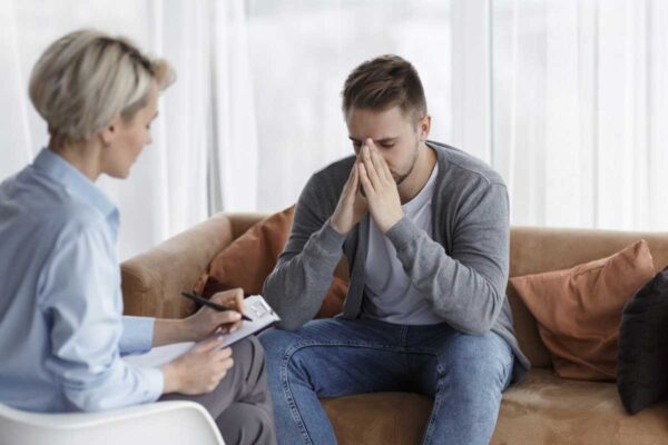 Understanding the Unique Challenges of Bipolar Disorder and Addiction in Women