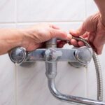 how-to-fix-a-leaky-bathtub-faucet-with-two-handles-1