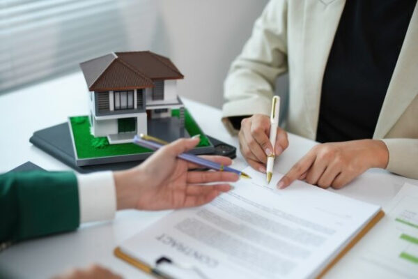 how-to-sell-a-house-on-contract-a-practical-homeow-1