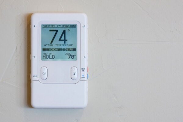 thermostat-replacement-cost-standard-smart-and-pro-1